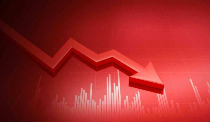 Red graph with downward arrow showing decline