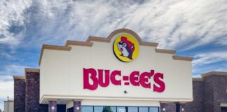 Exterior view of a Buc-ee's convenience store with cars parked outside
